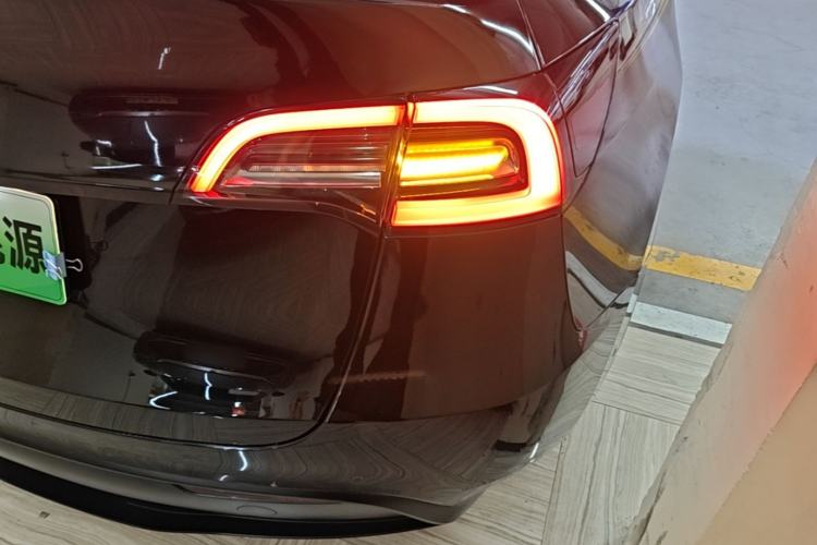 Used Tesla Model Y 2022 Revised Version Long-Range All-Wheel Drive Right Rear Taillight