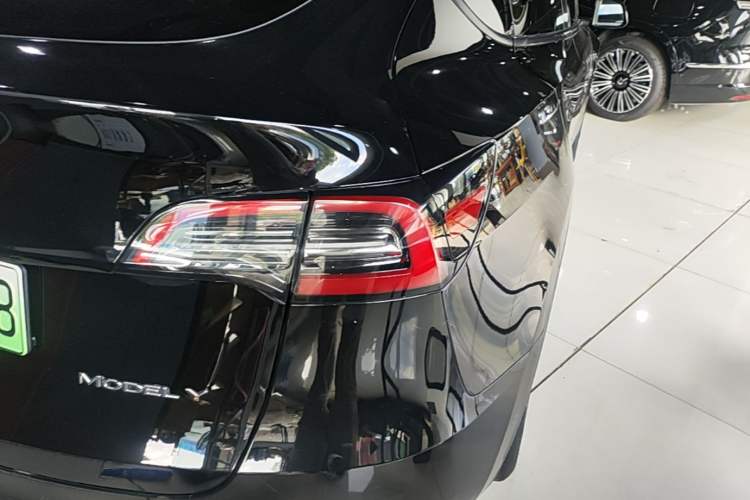Used Tesla Model Y 2022 Revised Version Rear-Wheel Drive Right Rear Taillight