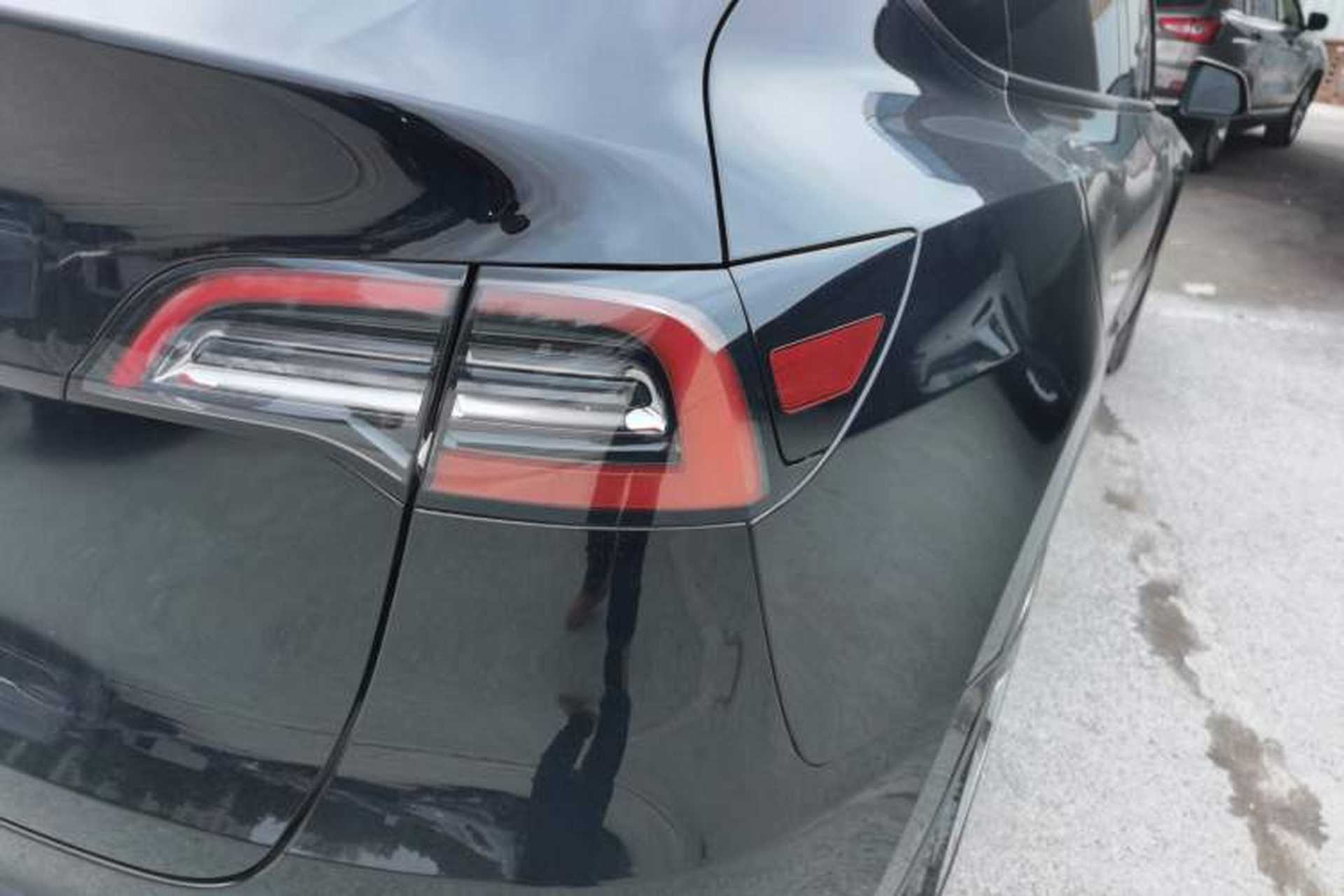 Used Tesla Model Y 2022 Revised Version Rear-Wheel Drive Right Rear Taillight