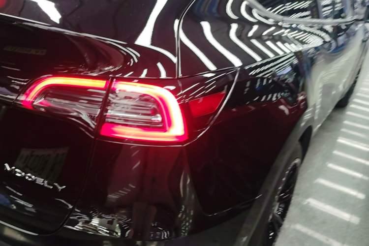 Used Tesla Model Y 2022 Revised Version Rear-Wheel Drive Right Rear Taillight