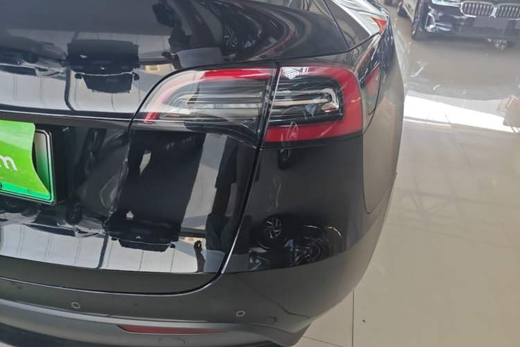 Used Tesla Model Y 2022 Revised Version Rear-Wheel Drive Right Rear Taillight