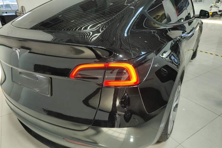 Used Tesla Model Y 2022 Revised Version Rear-Wheel Drive Right Rear Taillight