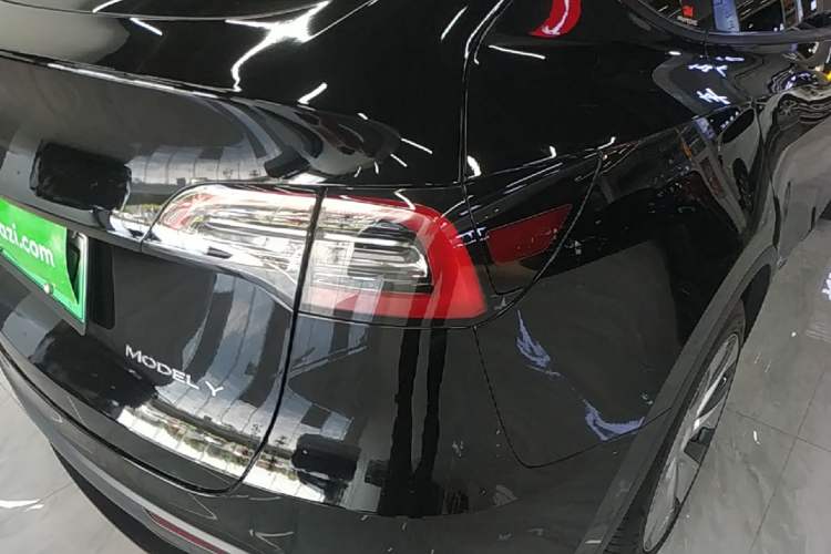 Used Tesla Model Y 2022 Revised Version Rear-Wheel Drive Right Rear Taillight