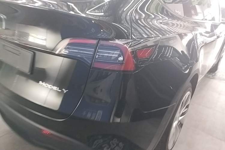 Used Tesla Model Y 2022 Revised Version Rear-Wheel Drive Right Rear Taillight