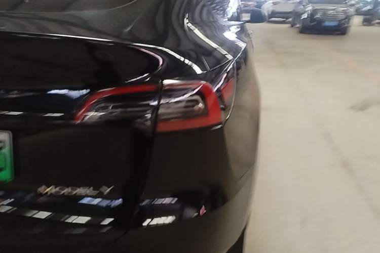 Used Tesla Model Y 2022 Revised Version Rear-Wheel Drive Right Rear Taillight