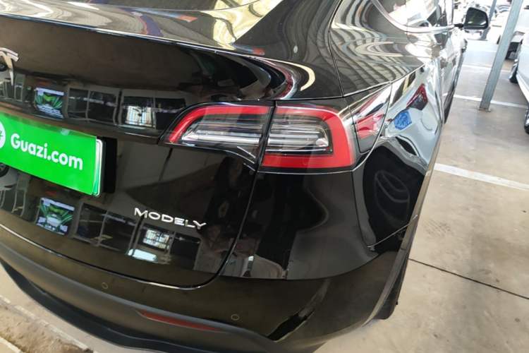 Used Tesla Model Y 2022 Rear-Wheel-Drive Version Right Rear Taillight