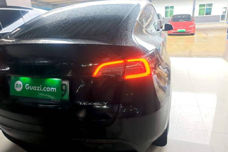 Used Tesla Model Y 2022 Revised Version Rear-Wheel Drive Right Rear Taillight