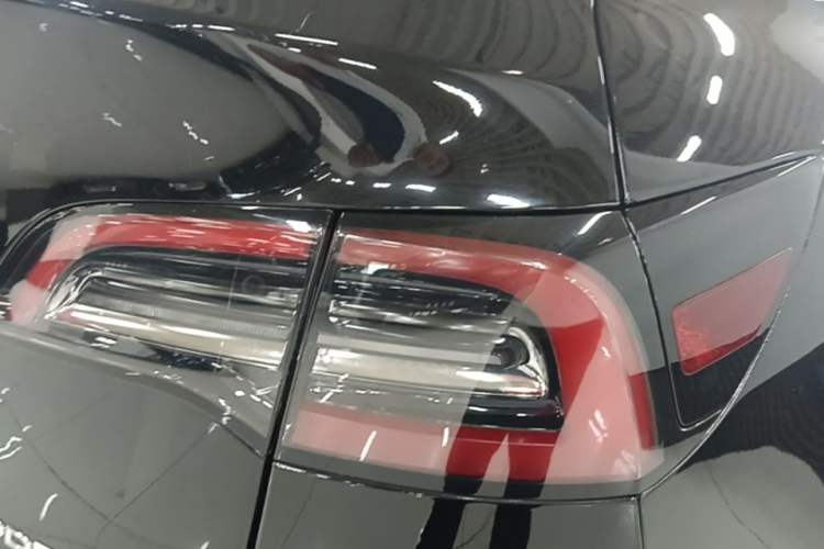 Used Tesla Model Y 2022 Revised Version Long-Range All-Wheel Drive Right Rear Taillight
