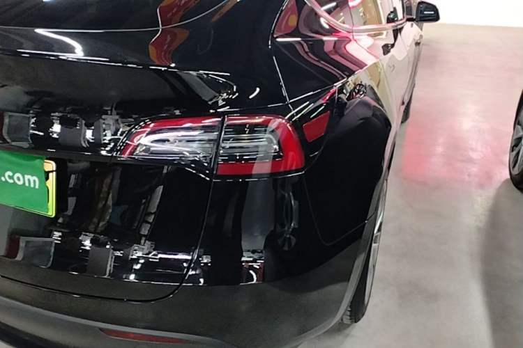 Used Tesla Model Y 2022 Revised Version Rear-Wheel Drive Right Rear Taillight