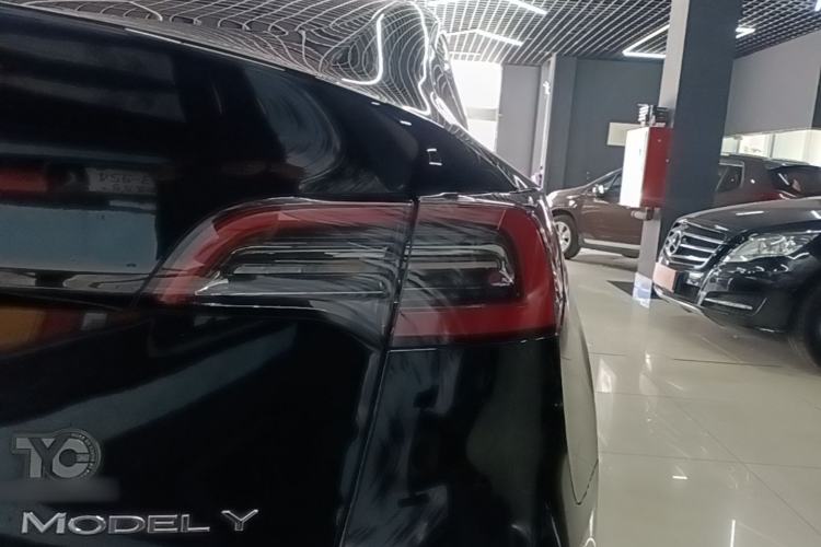 Used Tesla Model Y 2022 Revised Version Rear-Wheel Drive Right Rear Taillight