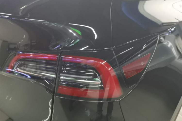 Used Tesla Model Y 2022 Revised Version Long-Range All-Wheel Drive Right Rear Taillight