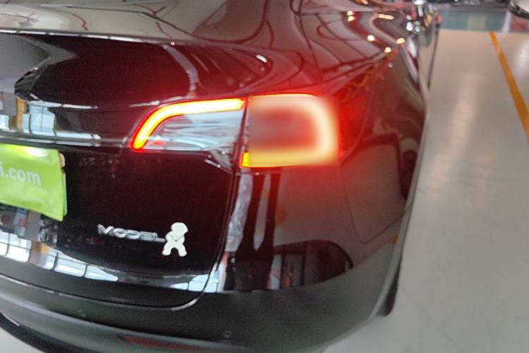 Used Tesla Model Y 2022 Revised Version Rear-Wheel Drive Right Rear Taillight