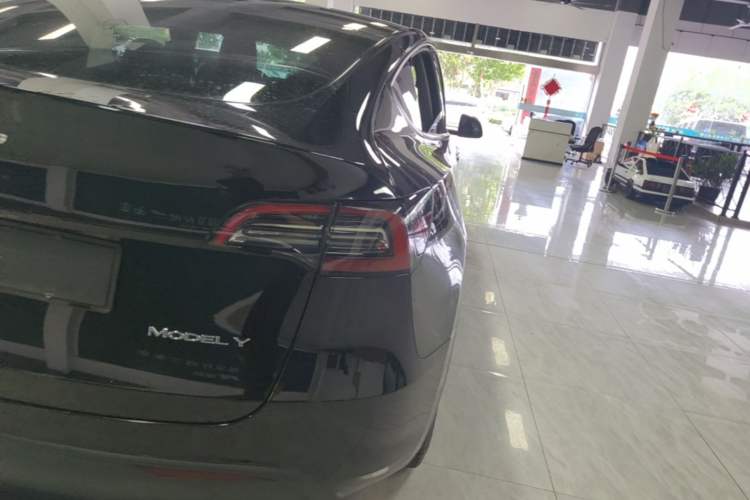 Used Tesla Model Y 2022 Revised Version Long-Range All-Wheel Drive Right Rear Taillight