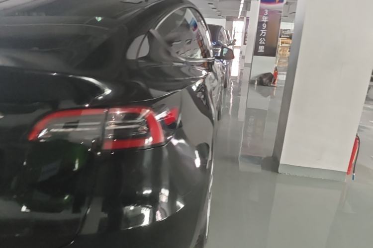Used Tesla Model Y 2022 Rear-Wheel-Drive Version Right Rear Taillight
