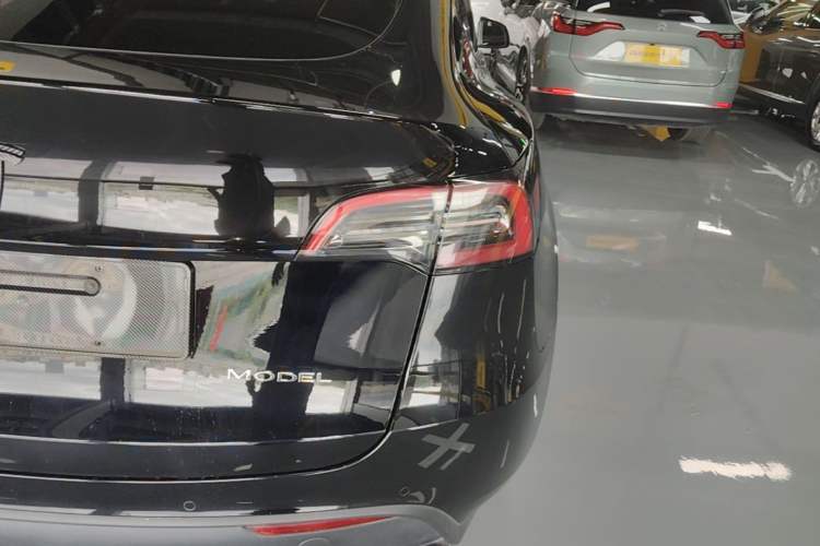 Used Tesla Model Y 2022 Revised Version Long-Range All-Wheel Drive Right Rear Taillight