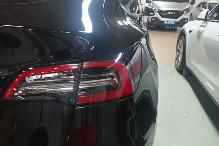 Used Tesla Model Y 2022 Rear-Wheel-Drive Version Right Rear Taillight
