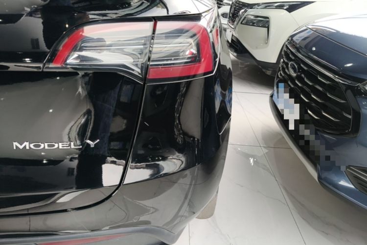 Used Tesla Model Y 2022 Revised Version Rear-Wheel Drive Right Rear Taillight