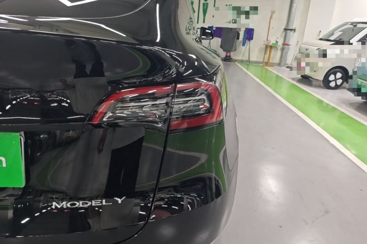 Used Tesla Model Y 2022 Revised Version Rear-Wheel Drive Right Rear Taillight