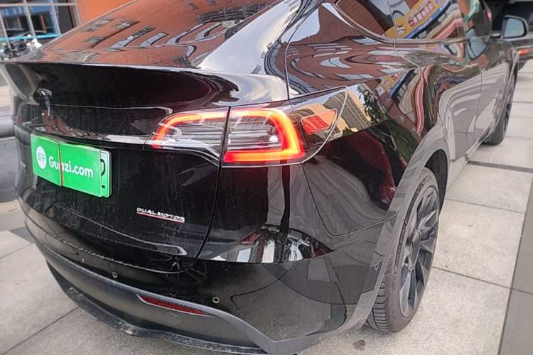 Used Tesla Model Y 2022 Revised Version Long-Range All-Wheel Drive Right Rear Taillight
