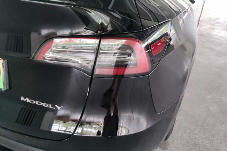Used Tesla Model Y 2022 Revised Version Rear-Wheel Drive Right Rear Taillight
