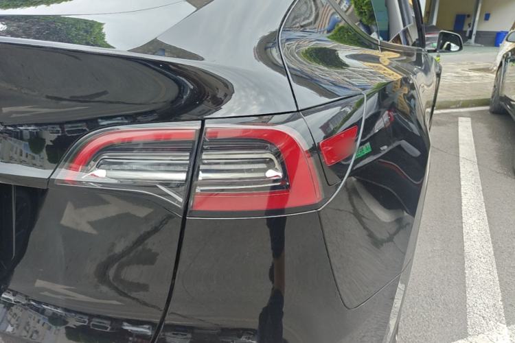 Used Tesla Model Y 2022 Revised Version Long-Range All-Wheel Drive Right Rear Taillight