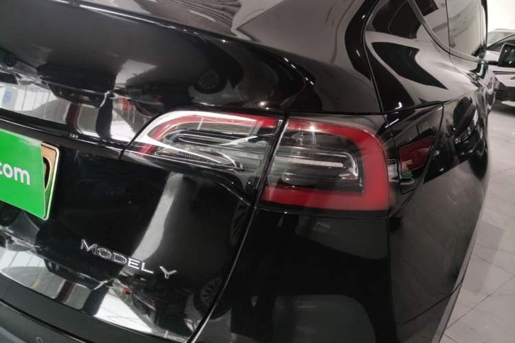 Used Tesla Model Y 2022 Revised Version Rear-Wheel Drive Right Rear Taillight