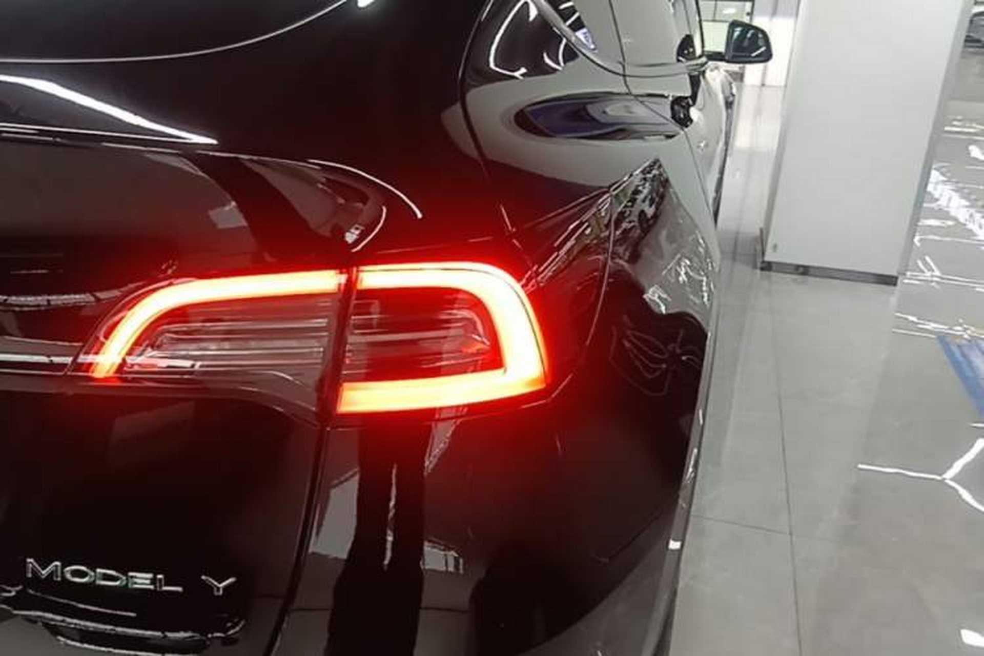 Used Tesla Model Y 2022 Revised Version Rear-Wheel Drive Right Rear Taillight