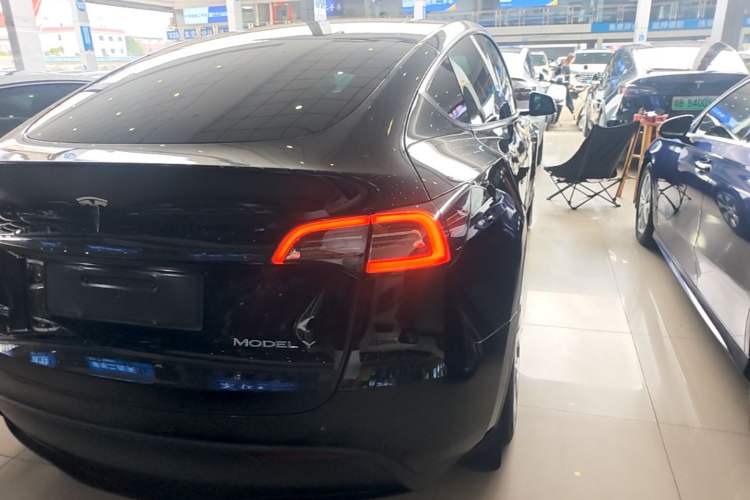 Used Tesla Model Y 2022 Revised Version Rear-Wheel Drive Right Rear Taillight