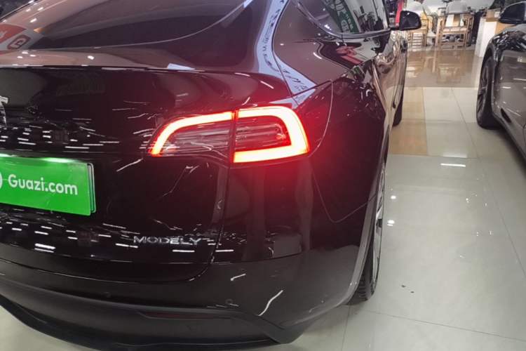 Used Tesla Model Y 2022 Rear-Wheel-Drive Version Right Rear Taillight