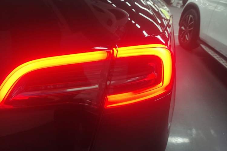 Used Tesla Model Y 2022 Revised Version Rear-Wheel Drive Right Rear Taillight