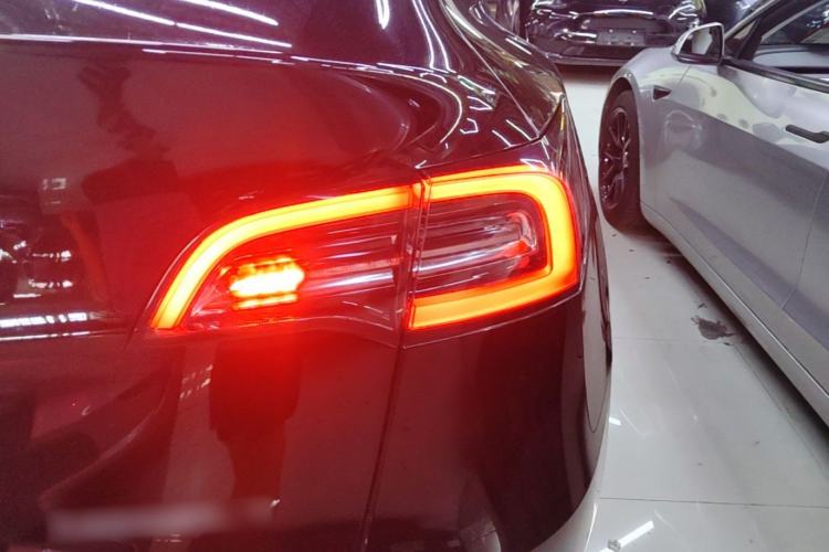 Used Tesla Model Y 2022 Rear-Wheel-Drive Version Right Rear Taillight