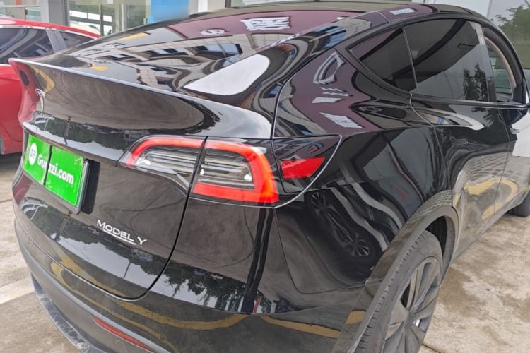 Used Tesla Model Y 2022 Rear-Wheel-Drive Version Right Rear Taillight