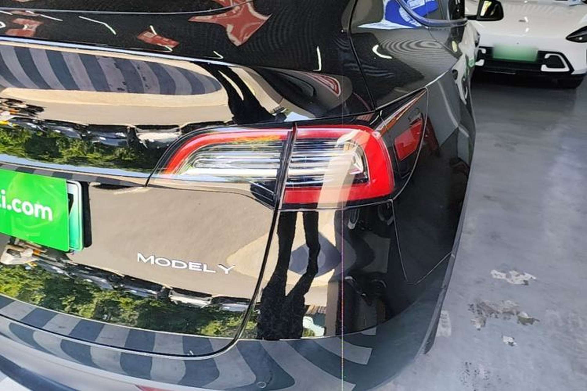 Used Tesla Model Y 2022 Revised Version Rear-Wheel Drive Right Rear Taillight