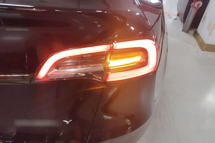 Used Tesla Model Y 2022 Revised Version Long-Range All-Wheel Drive Right Rear Taillight