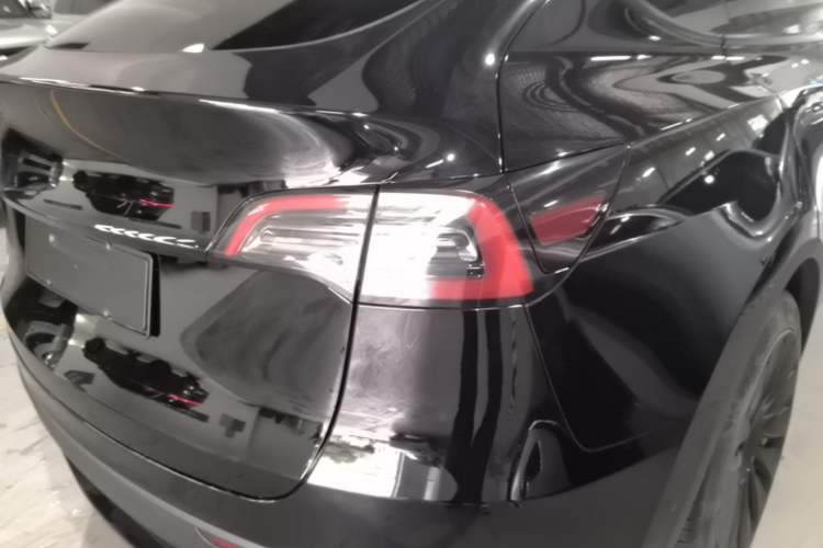 Used Tesla Model Y 2022 Revised Version Rear-Wheel Drive Right Rear Taillight