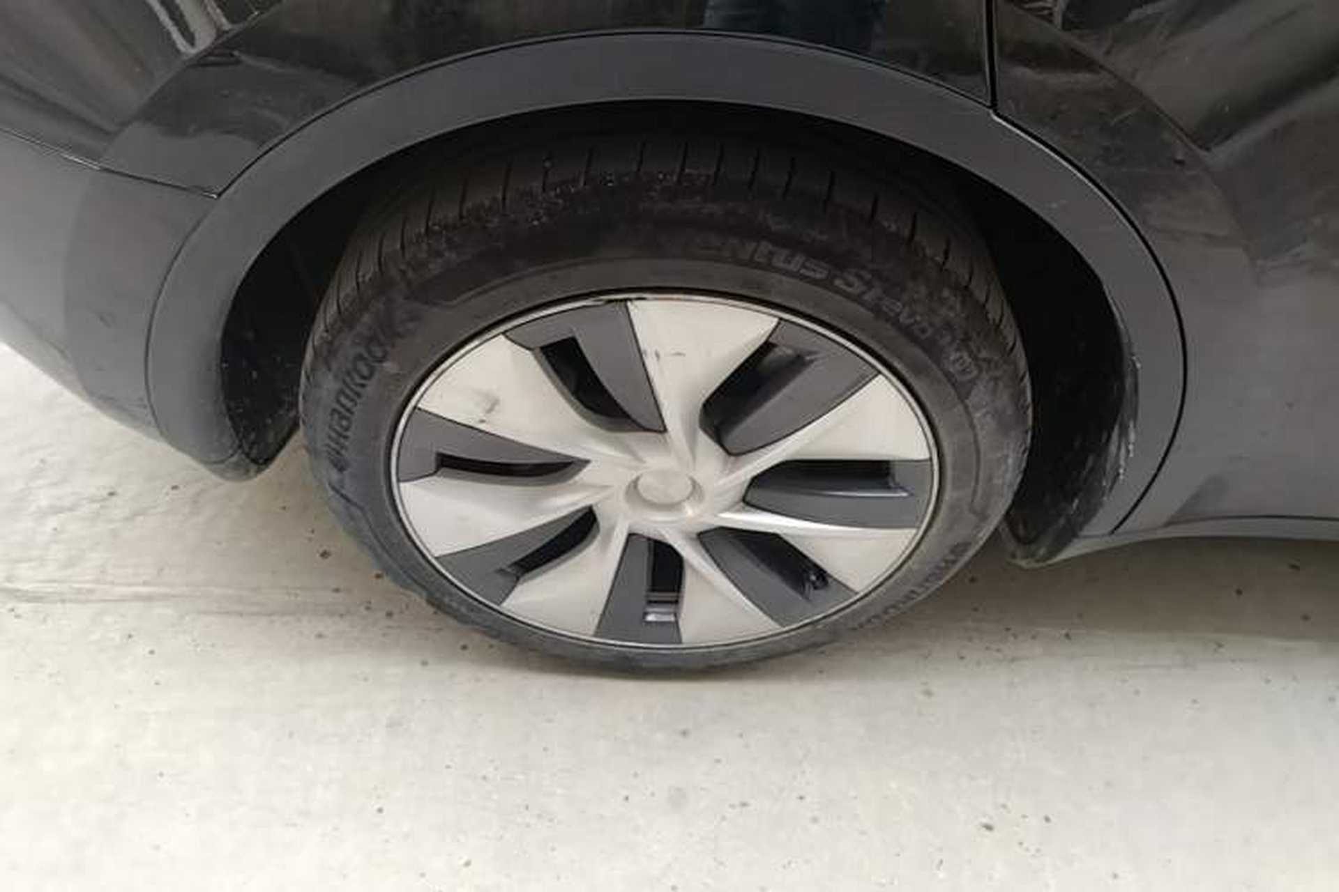 Used Tesla Model Y 2022 Revised Version Rear-Wheel Drive Right Rear Wheel Hub