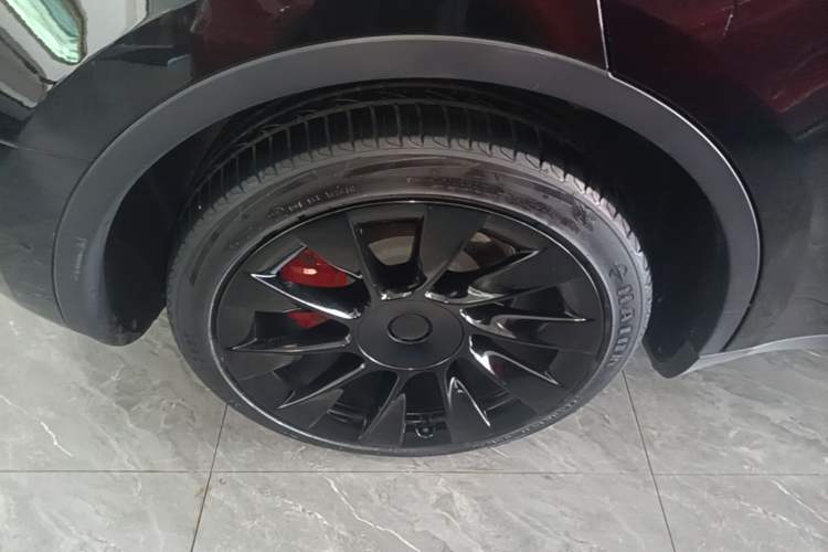 Used Tesla Model Y 2022 Revised Version Rear-Wheel Drive Right Rear Wheel Hub