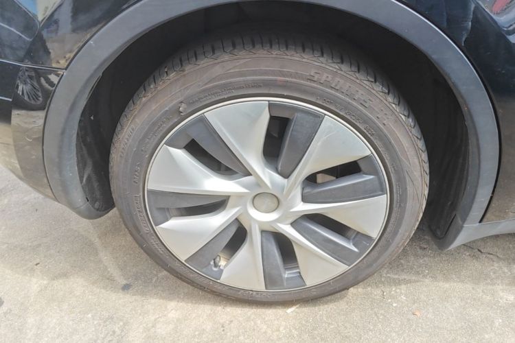 Used Tesla Model Y 2022 Revised Version Rear-Wheel Drive Right Rear Wheel Hub