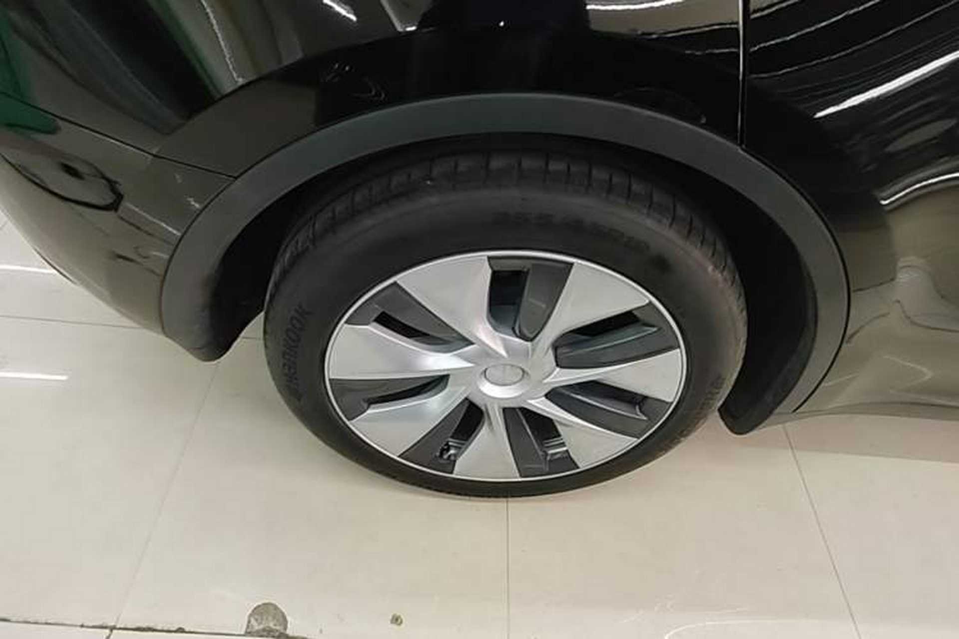 Used Tesla Model Y 2022 Revised Version Rear-Wheel Drive Right Rear Wheel Hub