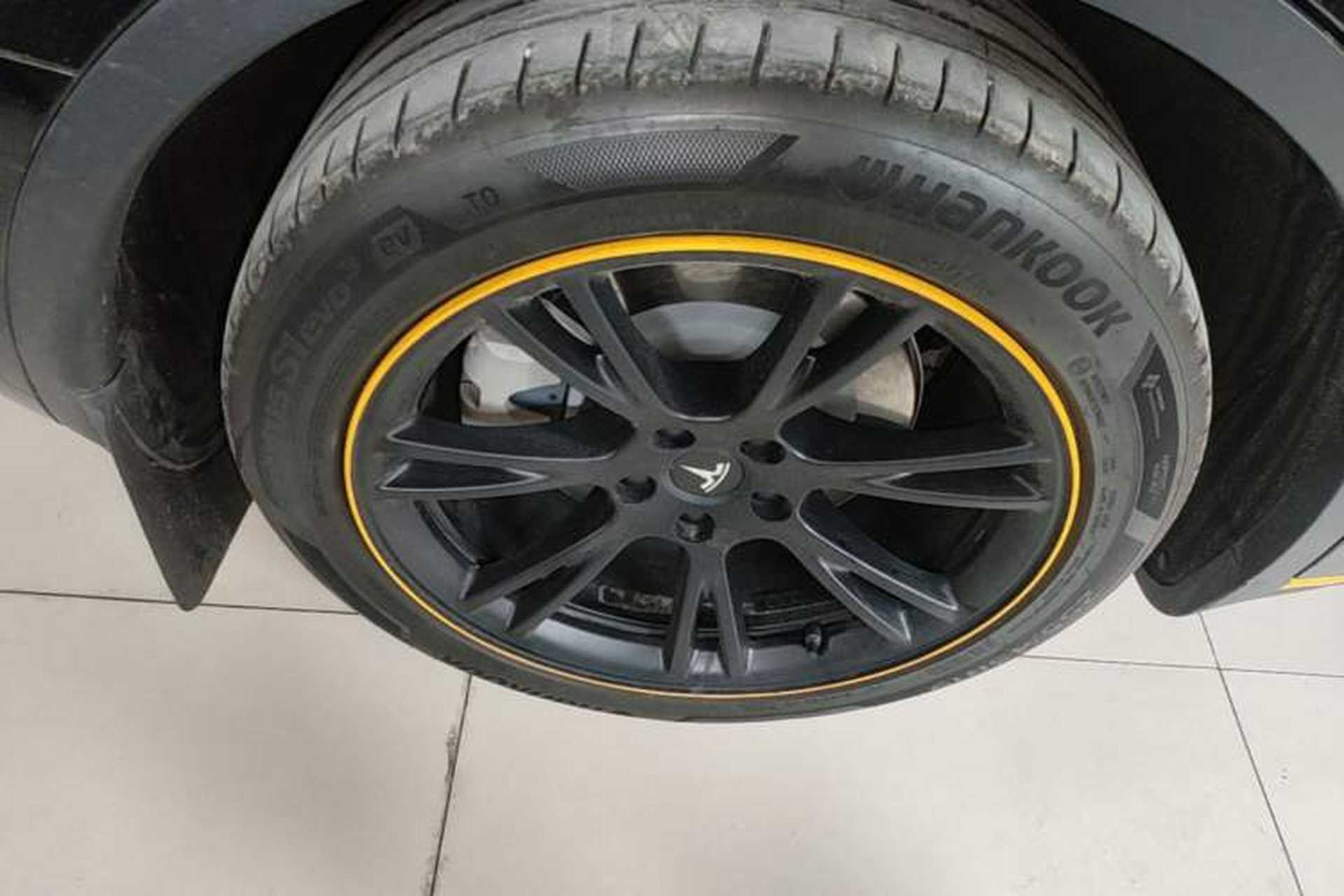 Used Tesla Model Y 2022 Rear-Wheel-Drive Version Right Rear Wheel Hub