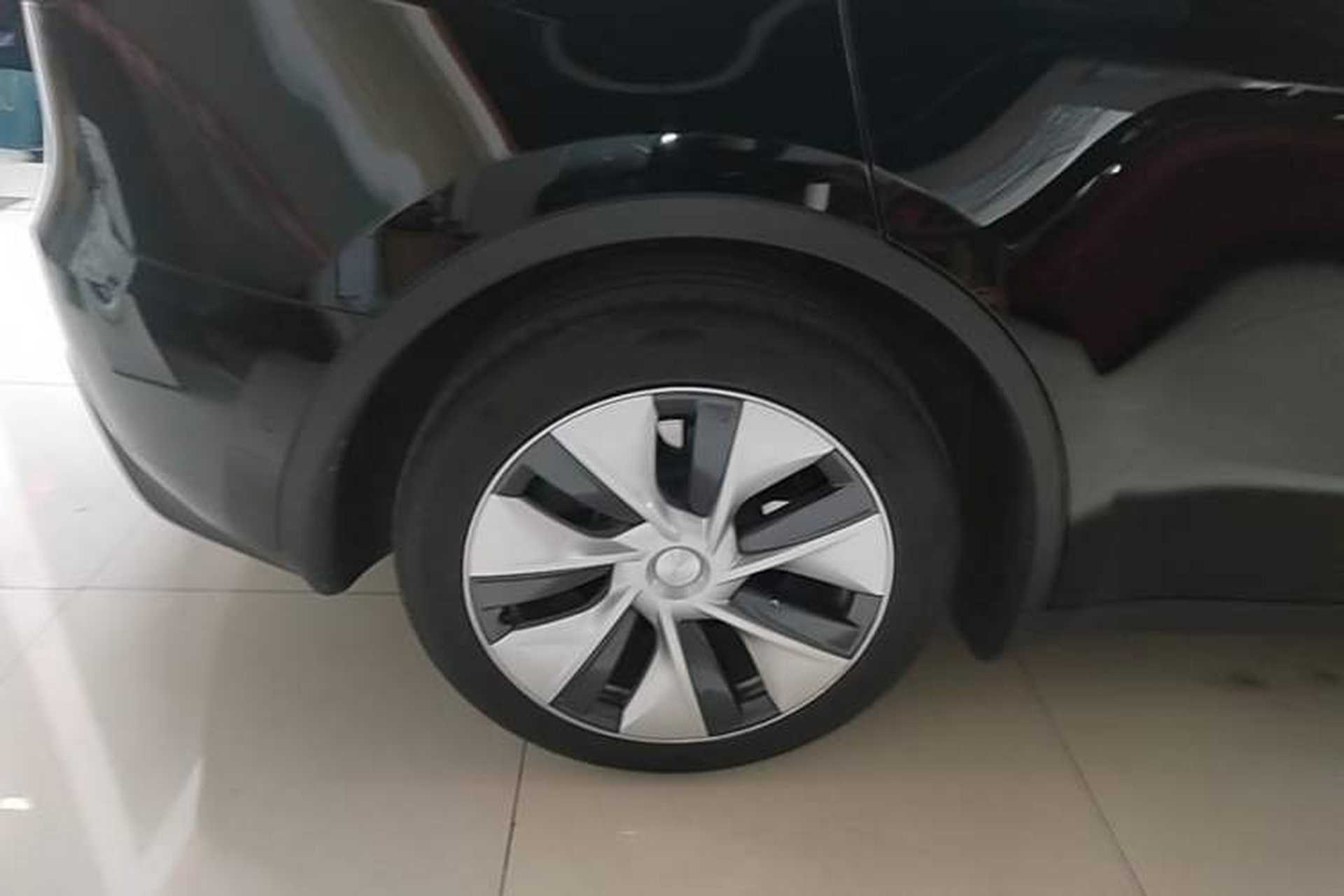 Used Tesla Model Y 2022 Revised Version Rear-Wheel Drive Right Rear Wheel Hub