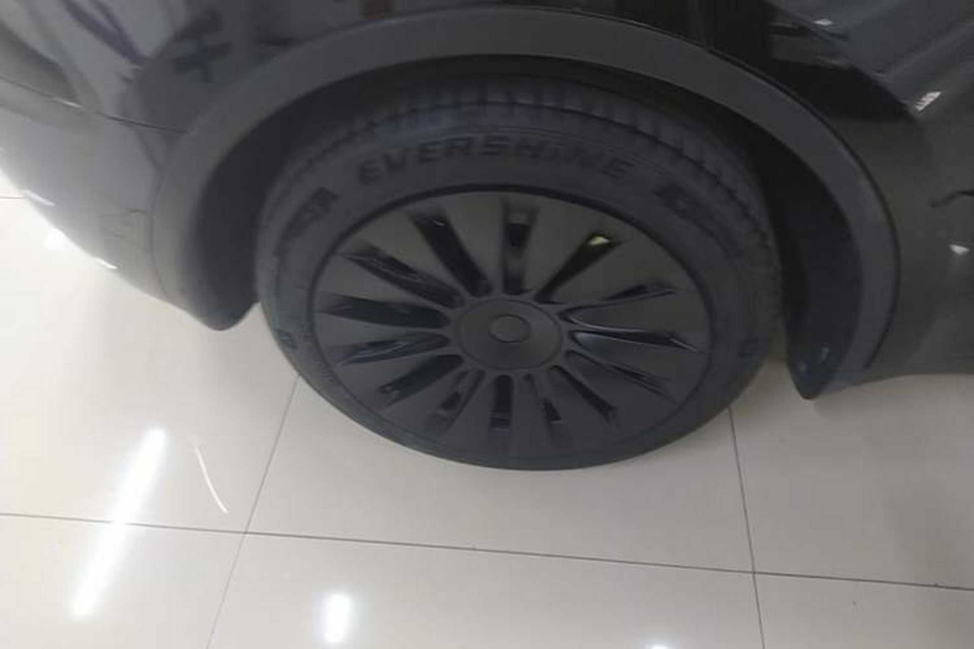 Used Tesla Model Y 2022 Revised Version Rear-Wheel Drive Right Rear Wheel Hub