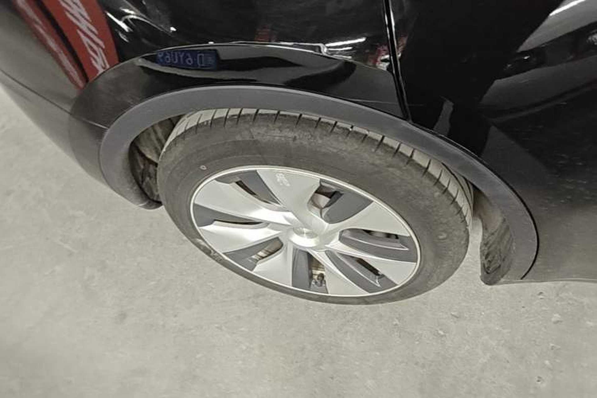 Used Tesla Model Y 2022 Revised Version Rear-Wheel Drive Right Rear Wheel Hub