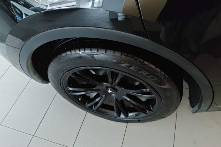 Used Tesla Model Y 2022 Revised Version Rear-Wheel Drive Right Rear Wheel Hub