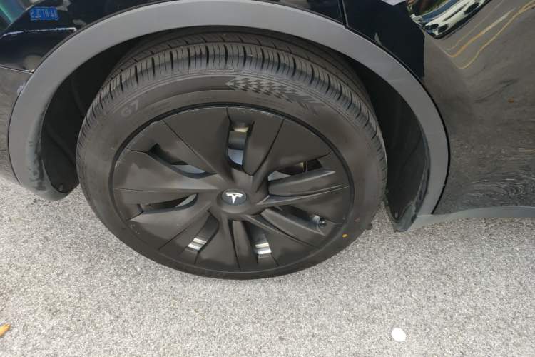 Used Tesla Model Y 2022 Revised Version Rear-Wheel Drive Right Rear Wheel Hub