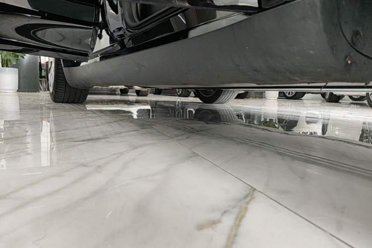 Used Tesla Model Y 2022 Revised Version Rear-Wheel Drive Right Side Sill
