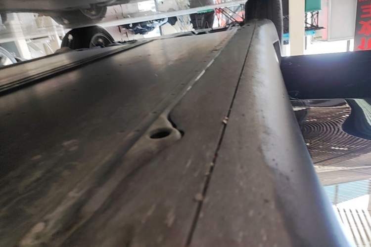Used Tesla Model Y 2022 Revised Version Rear-Wheel Drive Right Side Sill
