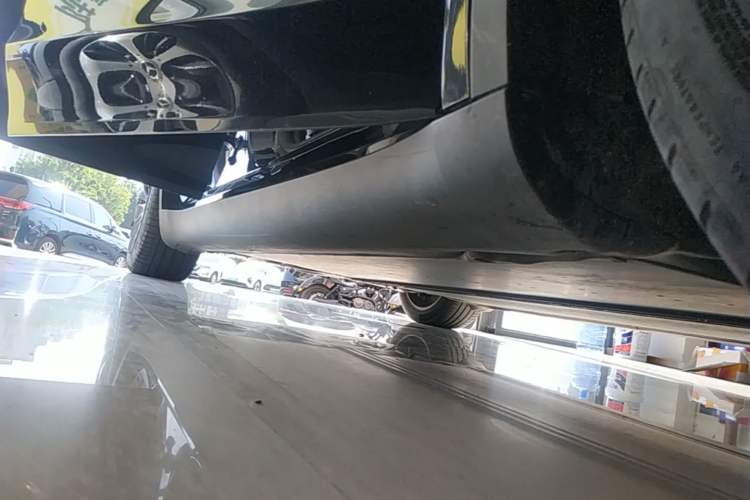 Used Tesla Model Y 2022 Revised Version Rear-Wheel Drive Right Side Sill