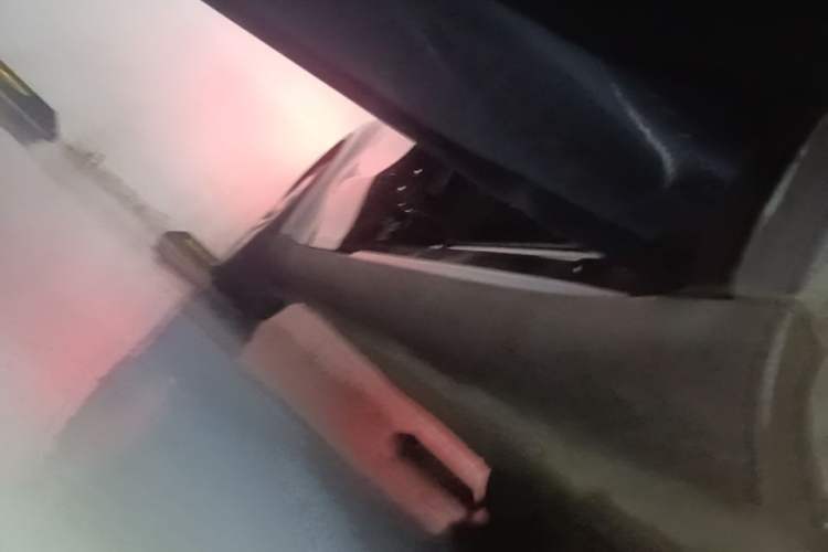 Used Tesla Model Y 2022 Revised Version Rear-Wheel Drive Right Side Sill