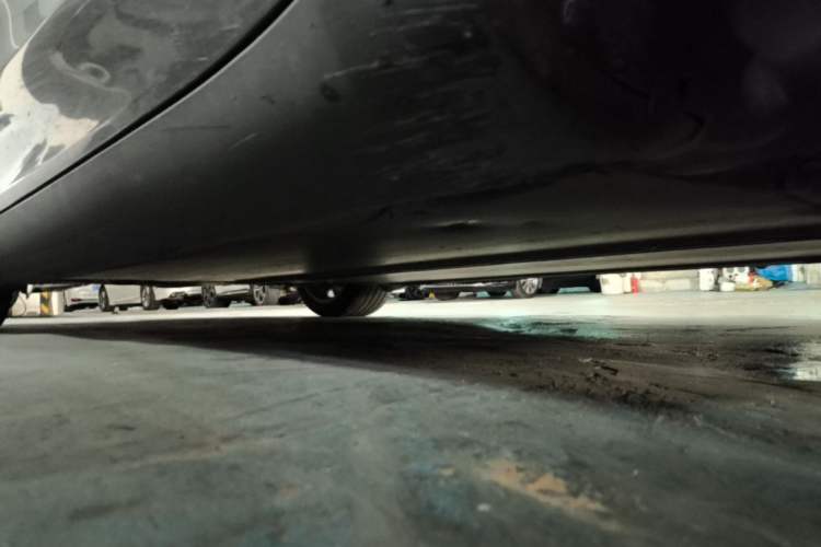 Used Tesla Model Y 2022 Revised Version Rear-Wheel Drive Right Side Sill